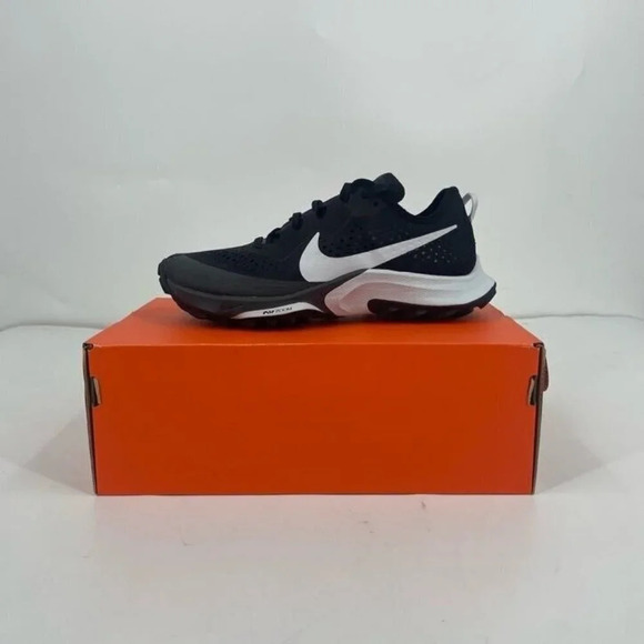 Nike Women's Air Zoom Terra Kiger 7 Black Pure‎ Plat CW6066002 Size 6 New in Box - Picture 1 of 15